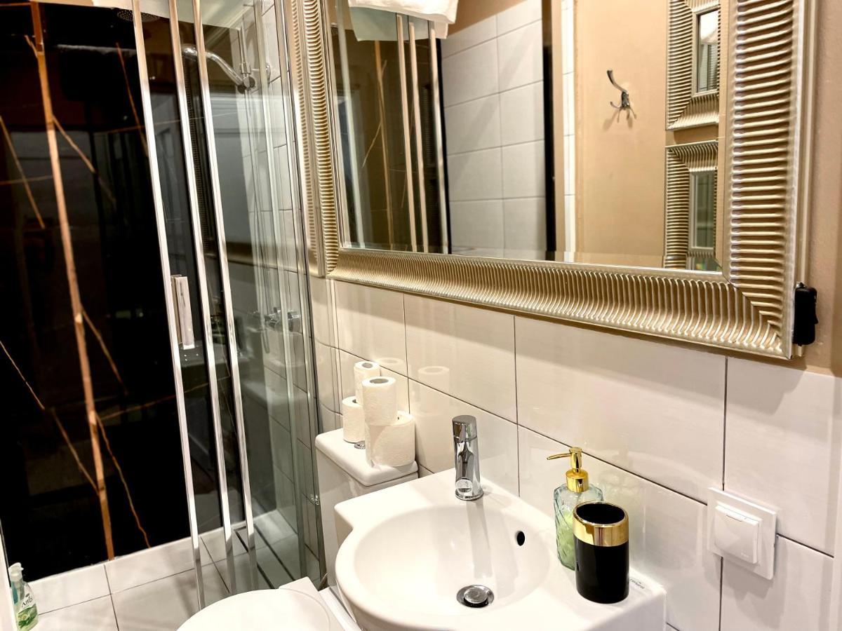 Cloud 9 King Size Bed - Old Town View Gdansk Ogarna 아파트 외부 사진